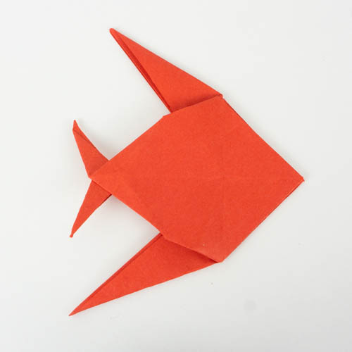 Einen tropischen Origami Fisch falten - Anleitung für Anfänger - Origami Tiere falten